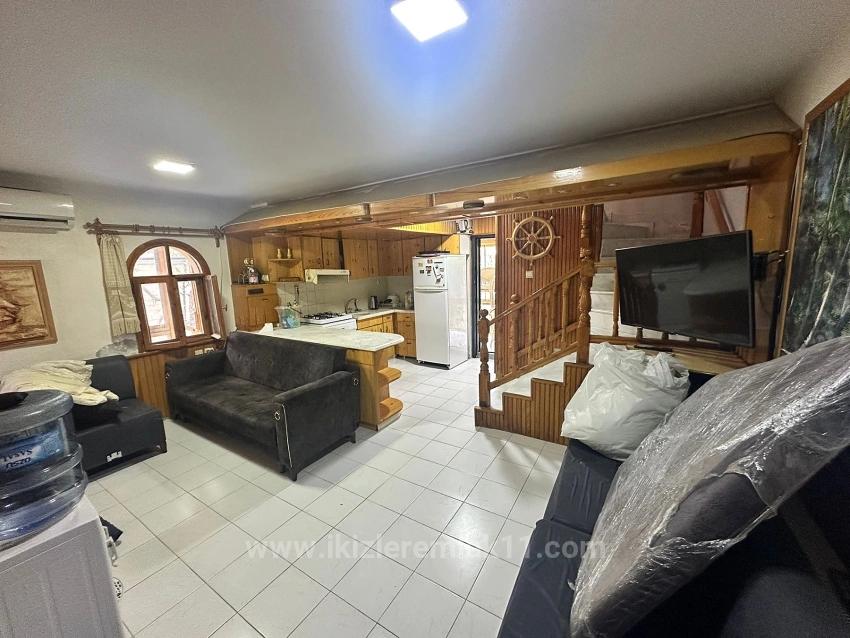 3+1 Detached Villa With Pool For Sale In Seferihisar Doğanbey