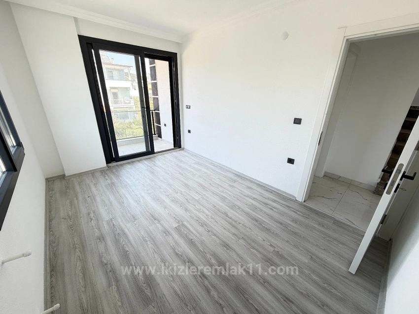 Brand New 3+1 Villa With Spacious Garden For Sale Near The Sea In Doğanbey, Seferihisar