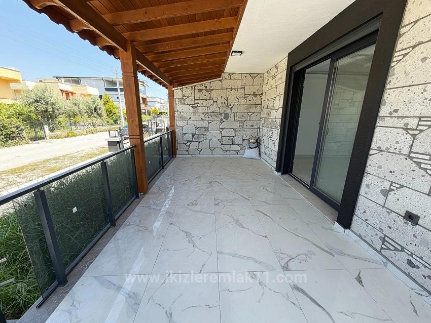 Brand New 3+1 Villa With Spacious Garden For Sale Near The Sea In Doğanbey, Seferihisar