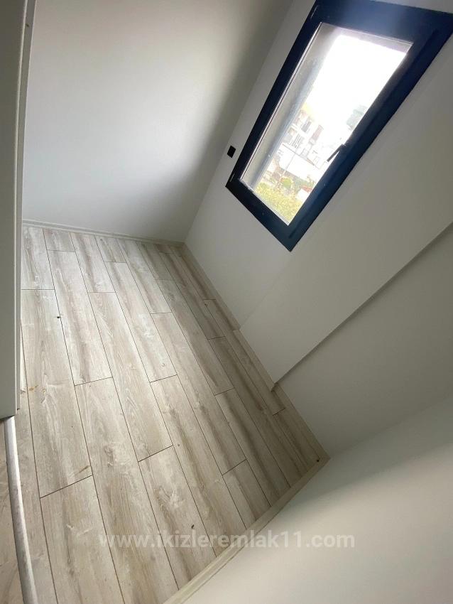 Garden Villa For Sale Near The Sea In Ürkmez Doğanbey, 2+1