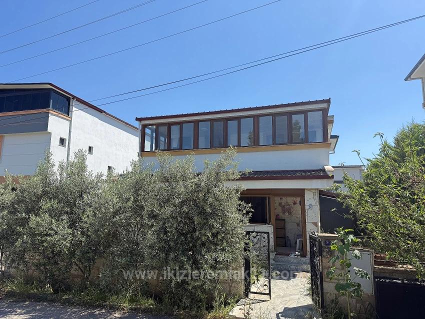 2+1 Fully Furnished Villa With Garden For Sale In Doğanbey, Seferihisar