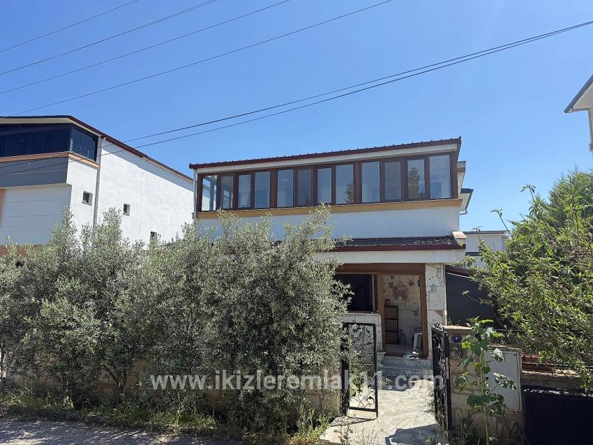 2+2 Bedroom Summerhouse For sale in Cumhuriyet Nbh. Seferihisar Doğanbey - 150 m²