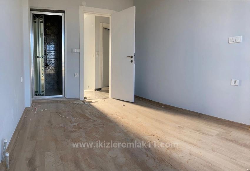 2+1 Villa With Sea View And Garden For Sale In Doğanbey, Seferihisar