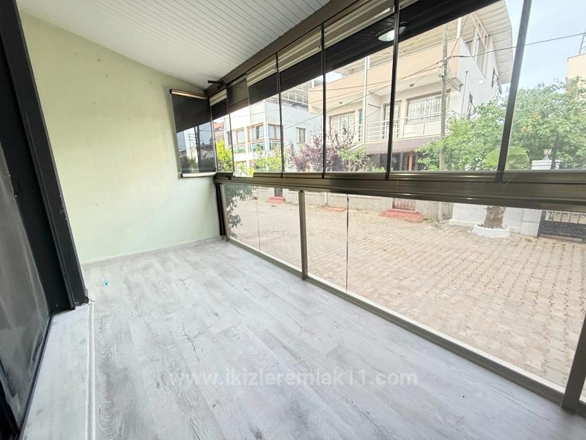 1+1 Ground Floor Apartment In Ürkmez, 100 Meters From The Sea, From İkizler.