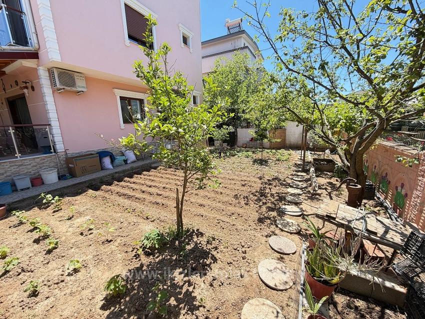 4+1 Detached Villa With Garden For Sale In Doğanbey, Seferihisar