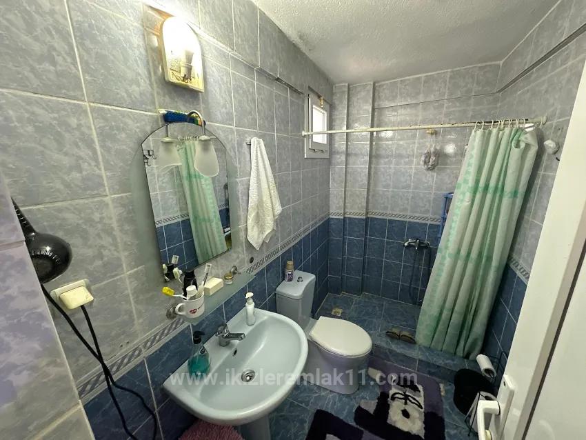 Seferihisar Doğanbey'de For Sale 4+1 500M From The Sea Villa