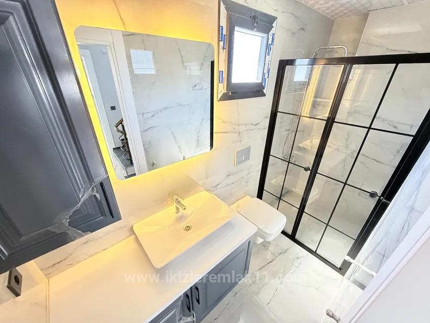 For Sale In Ürkmez Doğanbey Zero Single Detached Wide 3+1 Villa