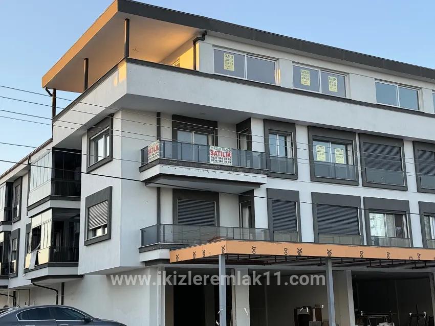 4+1 Bedroom Apartment For sale in Mersin Alanı Nbh. Seferihisar Ürkmez - 210 m²