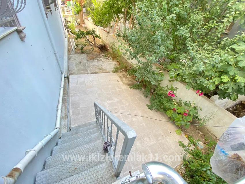 2+1 Bedroom Apartment For sale in Mersin Alanı Nbh. Seferihisar Ürkmez - 80 m²