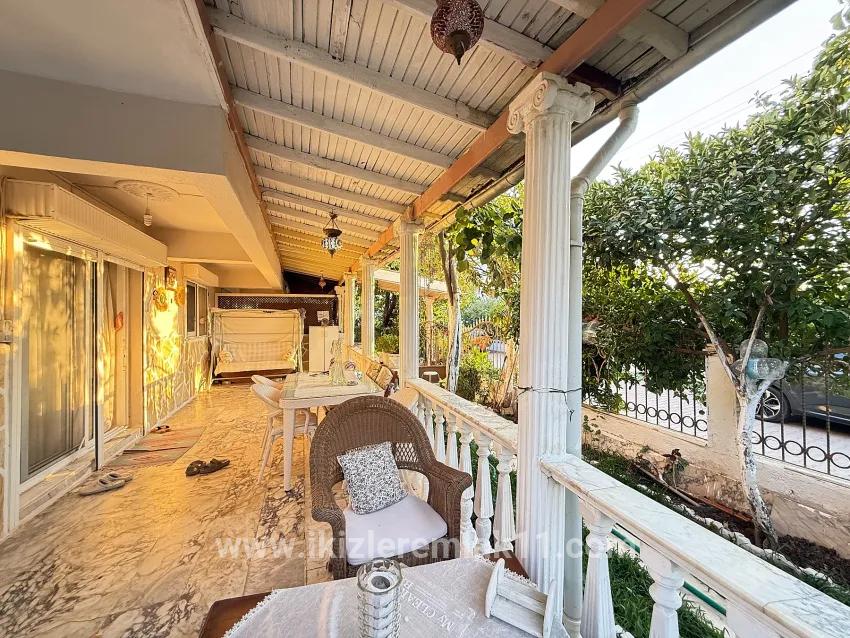 4+1 Bedroom Detached house For sale in Bengiler Nbh. Seferihisar Ürkmez - 210 m²