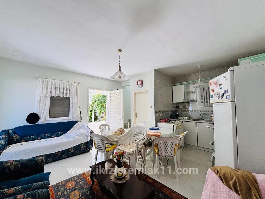 3+1 Bedroom Summerhouse For sale in Atatürk Nbh. Seferihisar Doğanbey - 150 m²