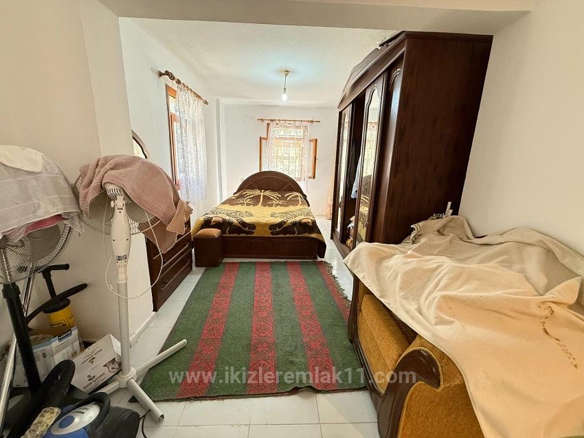 3+1 Garden Apartment For Sale In Ürkmez, 250 Meters From The Sea, Affordable Price