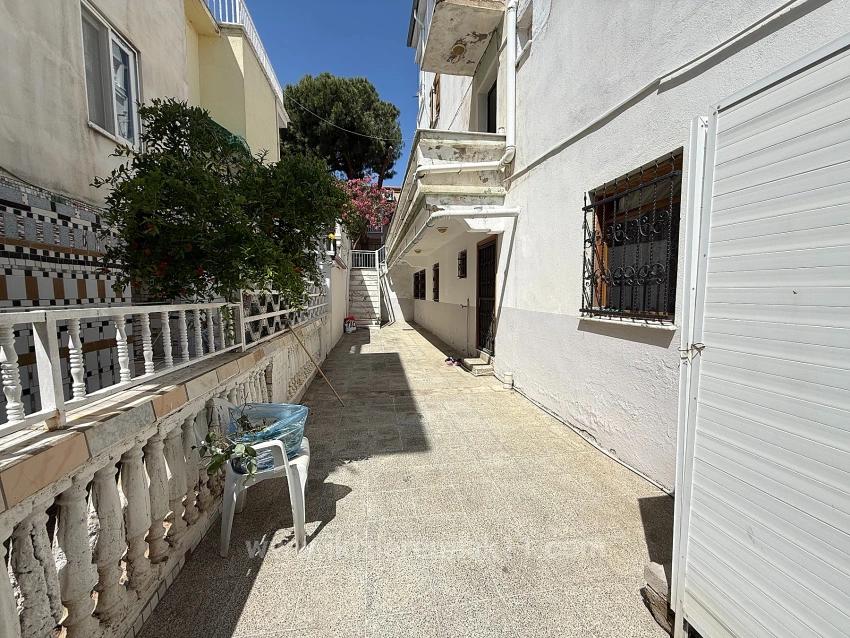 3+1 Garden Apartment For Sale In Ürkmez, 250 Meters From The Sea, Affordable Price