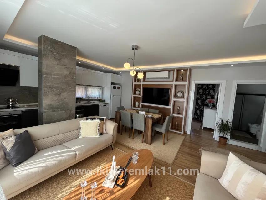 3+1 Bedroom Summerhouse For Sale in Bengiler Nbh. Seferihisar Ürkmez - 160 m²