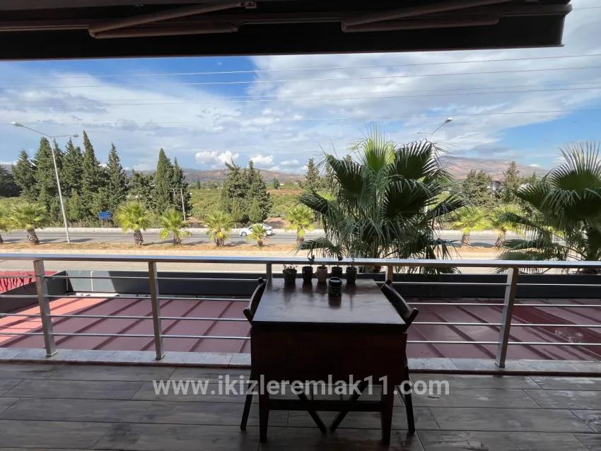 3+1 Bedroom Summerhouse For Sale in Bengiler Nbh. Seferihisar Ürkmez - 160 m²