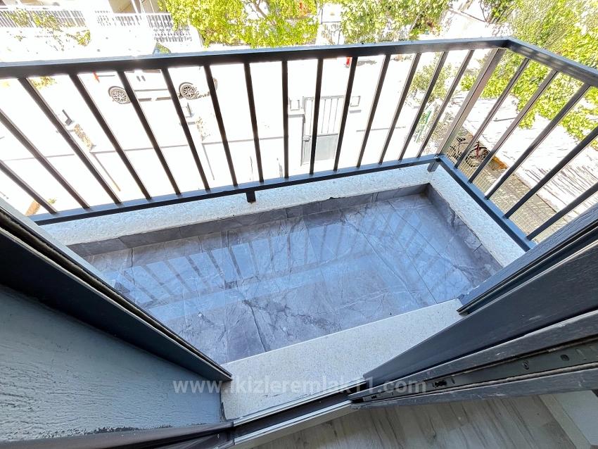 3+1 Detached Villa With A Parent's Bedroom In A 390 M2 Garden For Sale In Seferihisar Doganbey