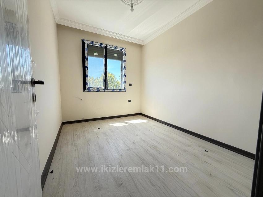 2+1 Duplex Summer House With Large Garden And Sea View For Sale In Seferihisar Doğanbey