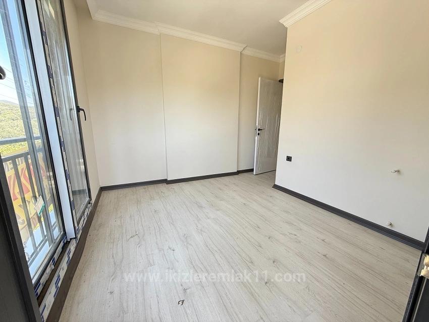 2+1 Duplex Summer House With Large Garden And Sea View For Sale In Seferihisar Doğanbey