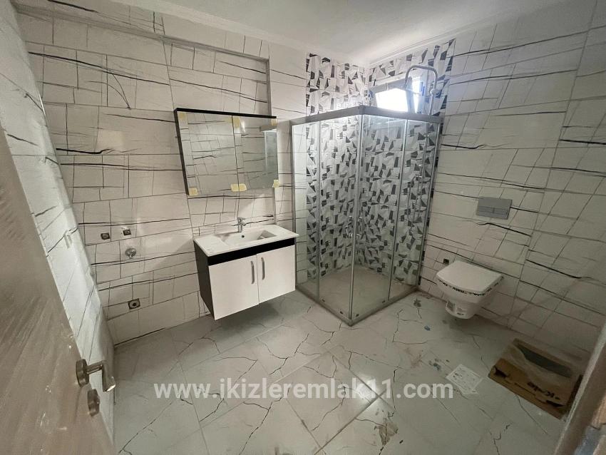 3+1 Bedroom Villa For sale in Cumhuriyet Nbh. Seferihisar Doğanbey - 175 m²