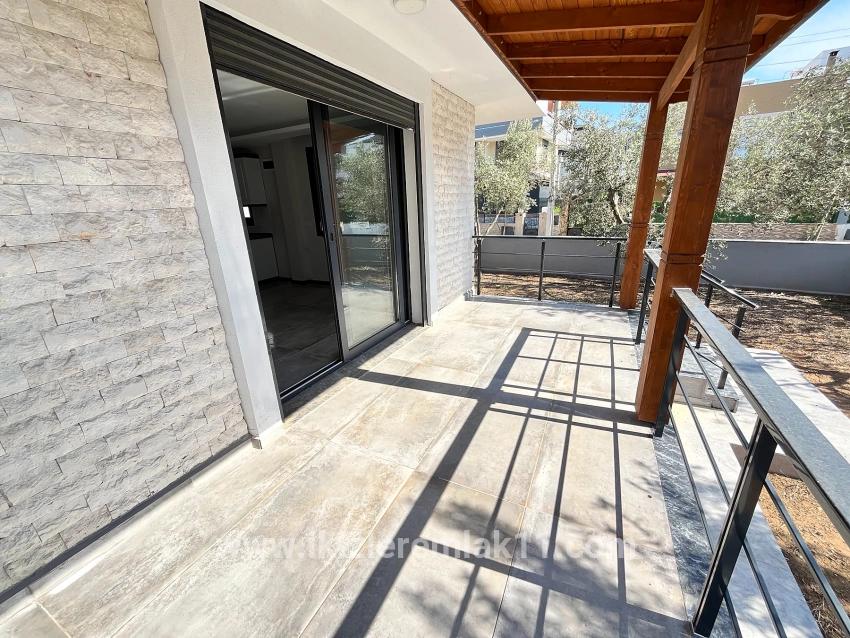 3+1 Bedroom Villa For sale in Cumhuriyet Nbh. Seferihisar Doğanbey - 180 m²