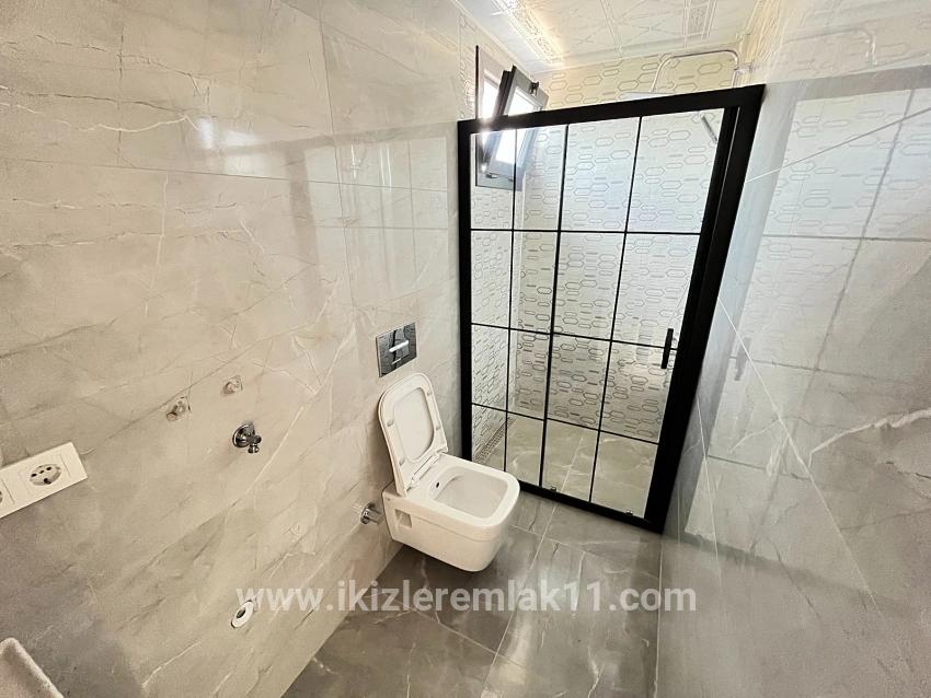 3+1 Bedroom Villa For sale in Cumhuriyet Nbh. Seferihisar Doğanbey - 180 m²