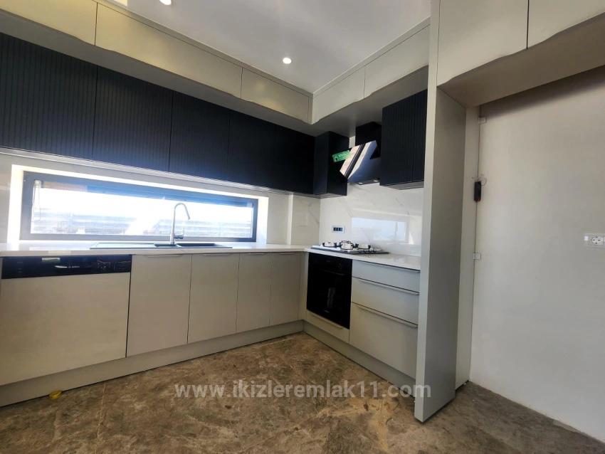 Single Detached House For Sale In Seferihisar Doğanbey With Large Garden And Panoramic Sea View