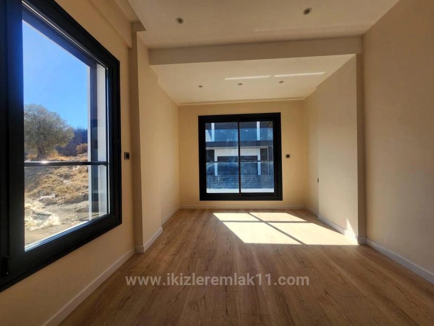 Single Detached House For Sale In Seferihisar Doğanbey With Large Garden And Panoramic Sea View