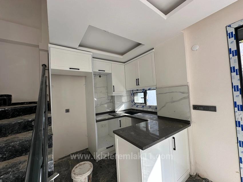 2+1 Bedroom Villa For sale in Mersin Alanı Nbh. Seferihisar Ürkmez - 170 m²