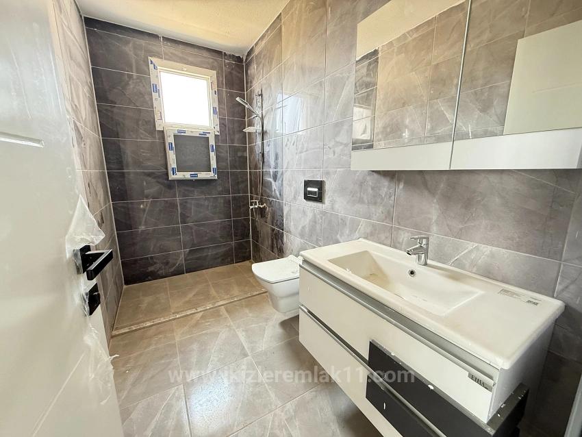 3+1 Villa With Sea View And Detached Garden For Sale In Seferihisar Doğanbey