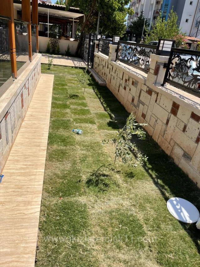 Luxury And Comfortable Duplex Villa For Sale By The Sea In Seferihisar Ürkmez