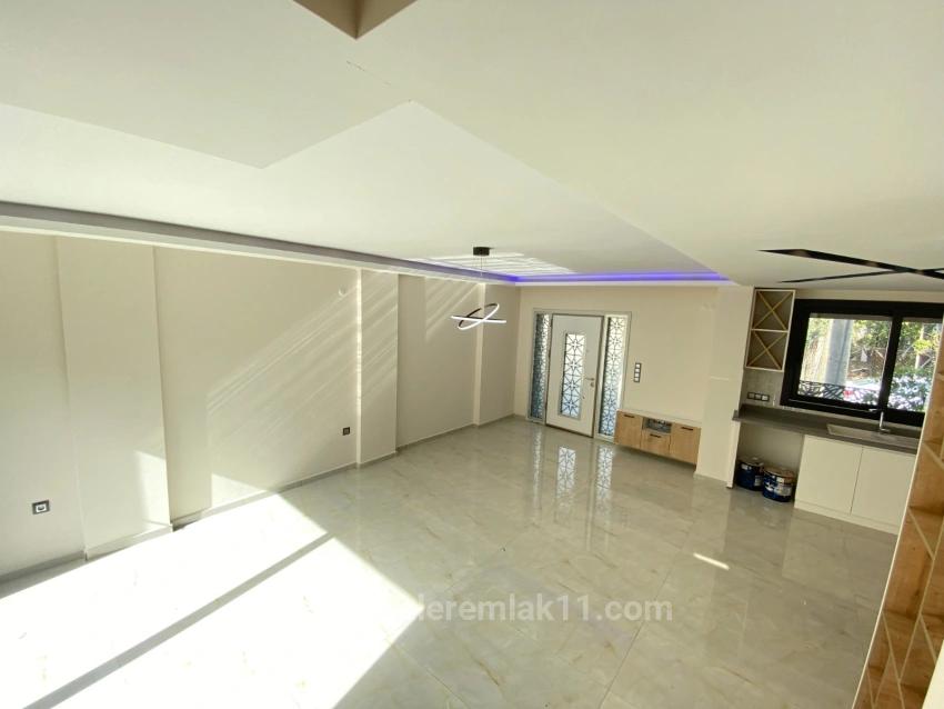 Brand New Detached 3+1 Villa For Sale By The Sea In Doğanbey