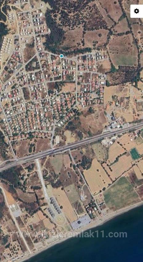 285 Square Meters Of Corner Plot With Zoning Permit For Sale In Seferihisar Doğanbey