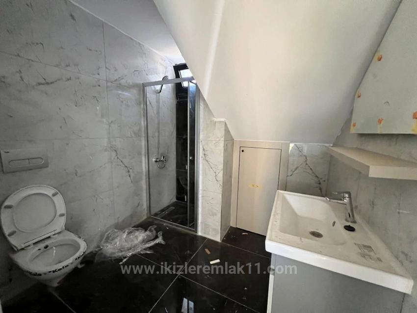 4+1 Villa With Private Pool And Luxury Fireplace For Sale In Seferihisar Akarca