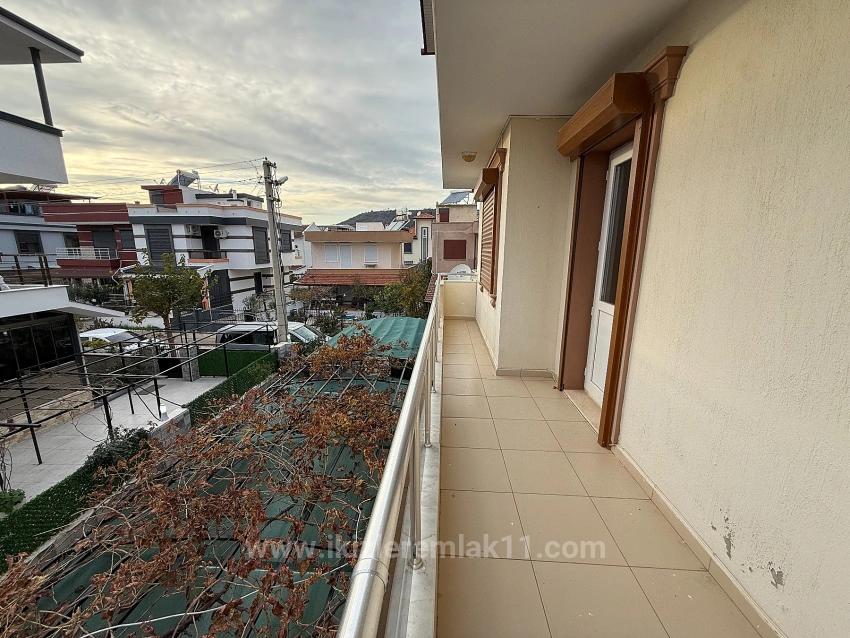 5+1 Bedroom Detached house For sale in Cumhuriyet Nbh. Seferihisar Doğanbey - 200 m²