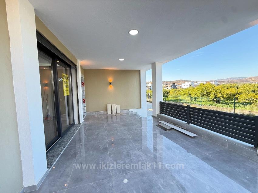 3+1 Bedroom Villa For sale in Cumhuriyet Nbh. Seferihisar Doğanbey - 170 m²