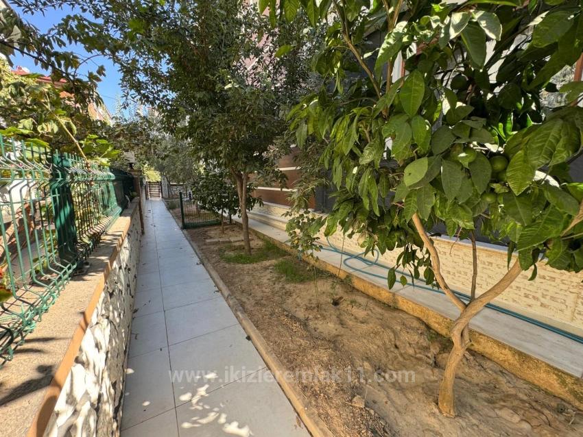 2+1 Duplex Summer House For Sale In Doğanbey Center, Seferihisar