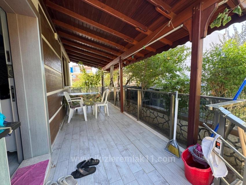 2+1 Duplex Summer House For Sale In Doğanbey Center, Seferihisar