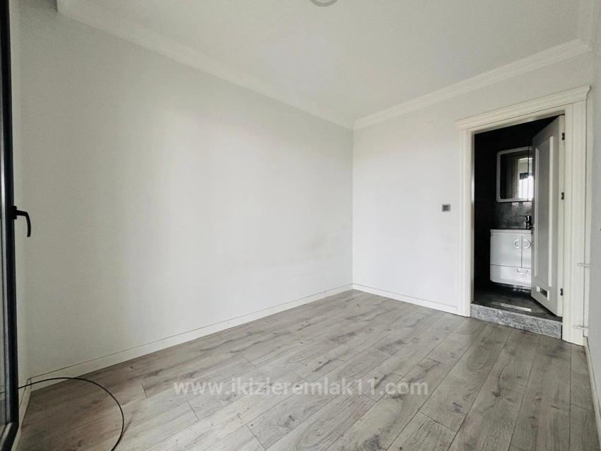 3+1 Duplex Villa For Sale In Seferihisar Doğanbey Center