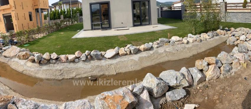 3+1 Duplex Villa With Spacious Garden For Sale In Doğanbey, Seferihisar