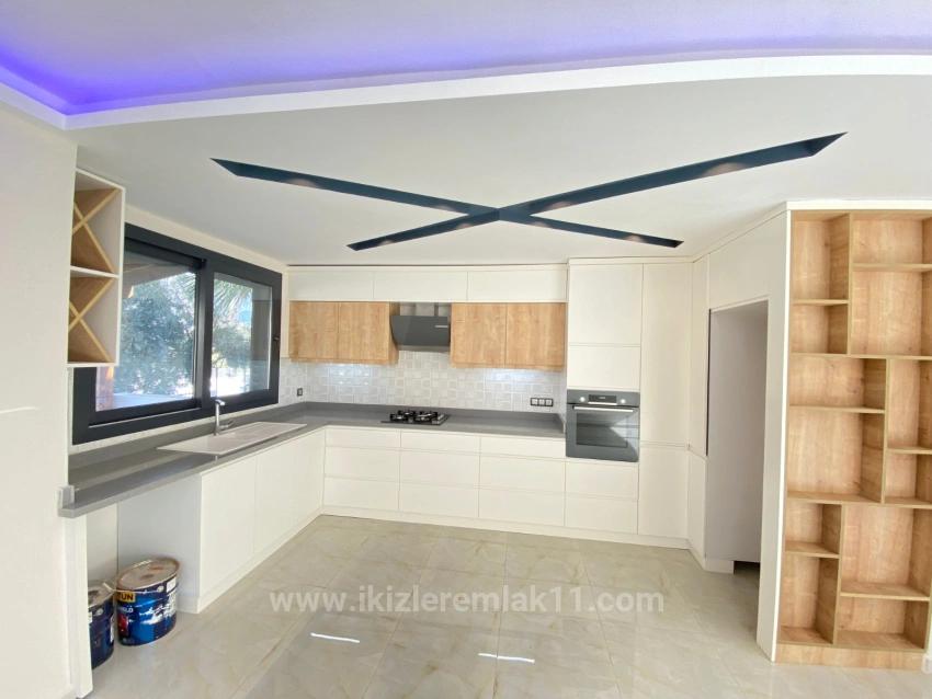 Detached 3+1 Ultra Luxury Villa By The Sea For Sale In Doğanbey