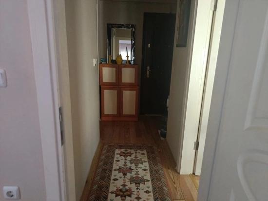 2+1 Mid-floor Apartment For Sale In Seferihisar Ürkmez Center