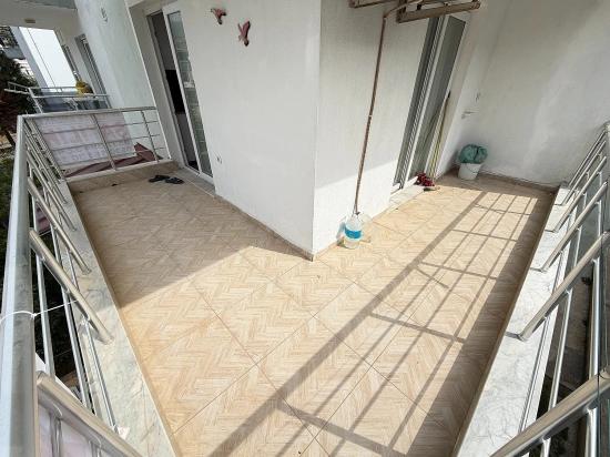 Spacious 2+1 Apartment For Sale On An Intermediate Floor In Ürkmez Center, Seferihisar