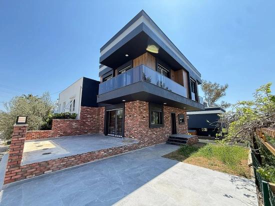 Brand New, Detached 3+1 Villa For Sale In Doğanbey, Seferihisar.