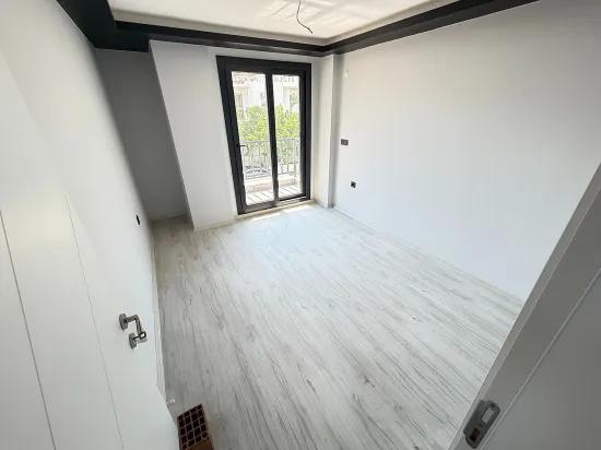 370 M2 Garden, Single Detached 3+1 Villa Near The Sea In Doğanbey