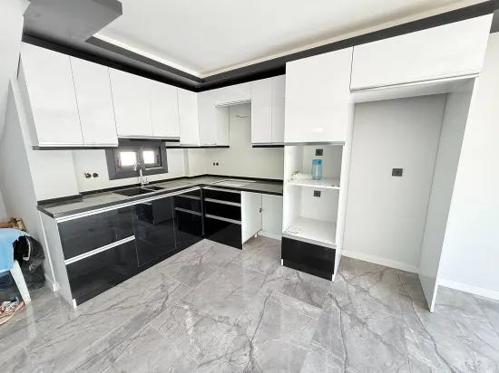 370 M2 Garden, Single Detached 3+1 Villa Near The Sea In Doğanbey