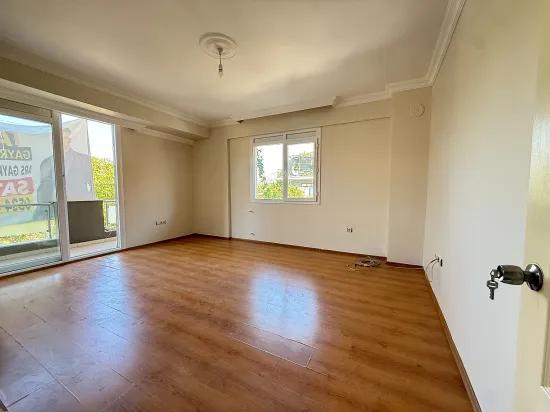 In Ürkmez, Seferihisar, 400m to the sea, cost‑free for sale 2+1 flat