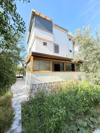 Ürkmez In Doğanbey Luxury-built, Spacious and Comfortable 3+1 Villa