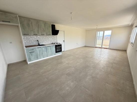 3 + 2 Duplex Apartment With New Elevator For Sale In Seferihisar Ürkmez Center