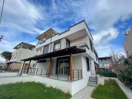 3+1 Luxury Villa For Sale In Seferihisar Doğanbey, Spacious Location, Very Close To The Sea