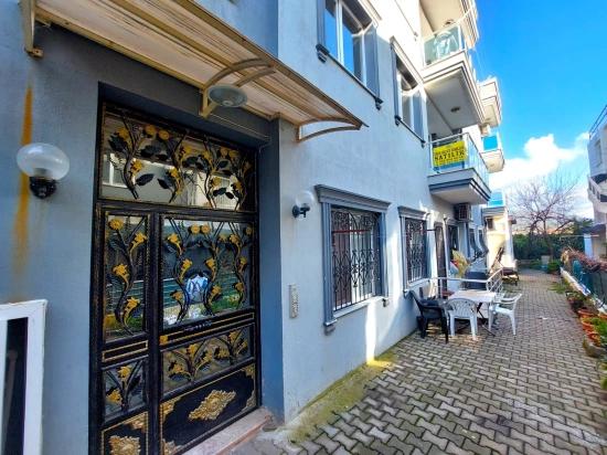 2+1 Middle Floor Flat For Sale In Seferihisar Ürkmez Center